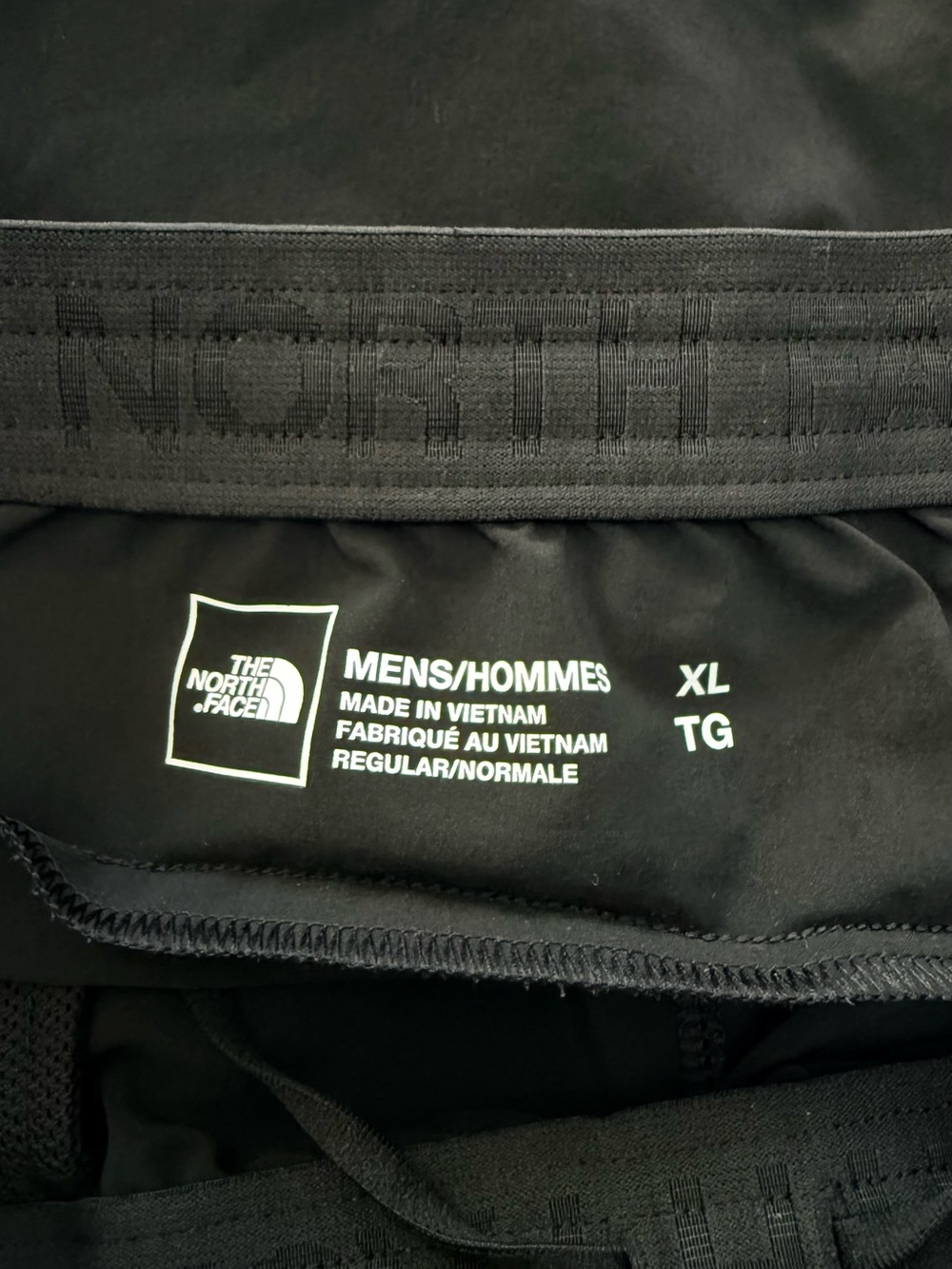 The North Face | Water Repellent Wander 2.0 Jogger | Black | Size XL - Picture 3 of 4